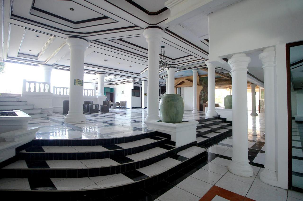 Oyo 2360 Hotel Rio بنجكولو المظهر الخارجي الصورة