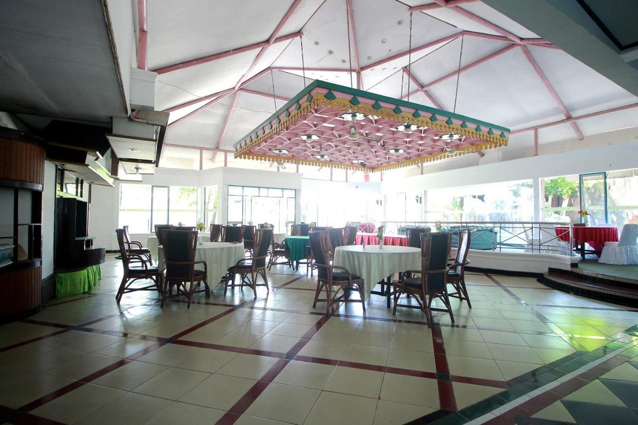 Oyo 2360 Hotel Rio بنجكولو المظهر الخارجي الصورة